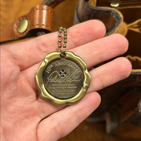 Patricia Nash Multicolor Crossbody Bag - Picture 8 of 16